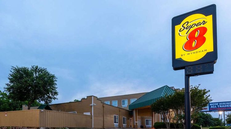 Super 8 Garland/Rowlett/East Dallas area Exterior