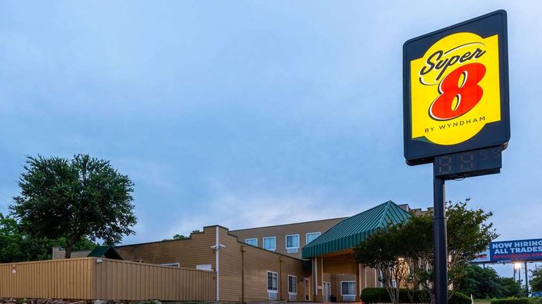 <b>Super 8 Garland/Rowlett/East Dallas area Exterior</b>. Images powered by <a href="https://iceportal.shijigroup.com/" title="IcePortal" target="_blank">IcePortal</a>.
