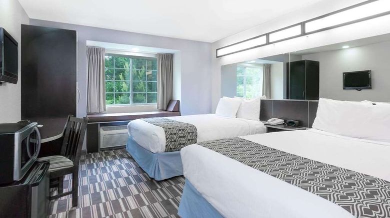 <b>Microtel Inn & Suites Hoover/Birmingham Room</b>. Images powered by <a href="https://iceportal.shijigroup.com/" title="IcePortal" target="_blank">IcePortal</a>.