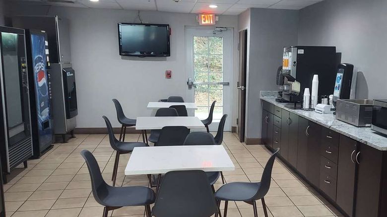 <b>Microtel Inn & Suites Hoover/Birmingham Restaurant</b>. Images powered by <a href="https://iceportal.shijigroup.com/" title="IcePortal" target="_blank">IcePortal</a>.