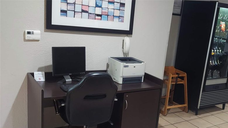 <b>Microtel Inn & Suites Hoover/Birmingham Other</b>. Images powered by <a href="https://iceportal.shijigroup.com/" title="IcePortal" target="_blank">IcePortal</a>.