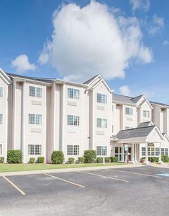 Microtel Inn & Suites by Wyndham Rogers