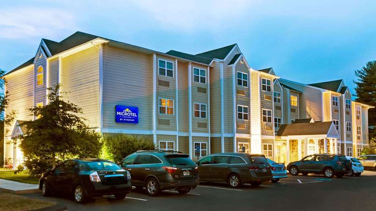 Microtel Inn & Suites by Wyndham York Exterior