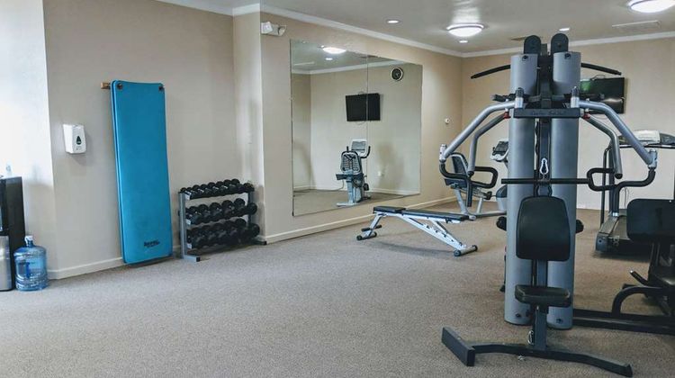 Days Inn & Suites Clovis Health