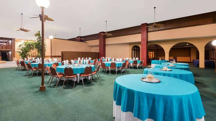 Days Inn & Suites Clovis Meeting