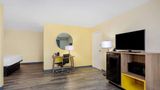 <b>Days Inn & Suites Clovis Suite</b>. Images powered by <a href="https://iceportal.shijigroup.com/" title="IcePortal" target="_blank">IcePortal</a>.