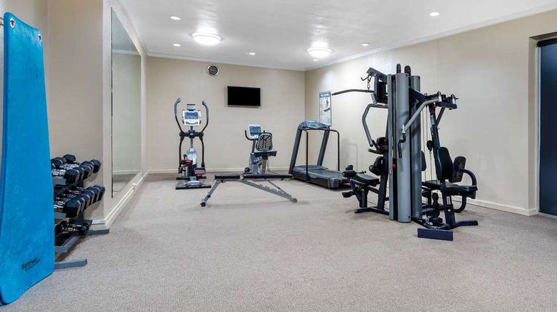 <b>Days Inn & Suites Clovis Health</b>. Images powered by <a href="https://iceportal.shijigroup.com/" title="IcePortal" target="_blank">IcePortal</a>.