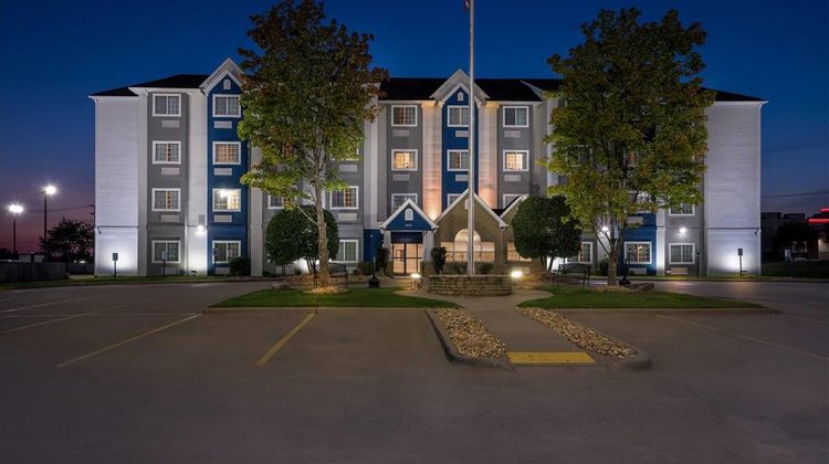 Microtel Inn & Suites by Wyndham Conway Exterior