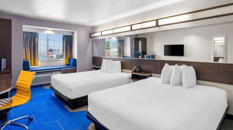 Microtel Inn & Suites by Wyndham Conway Room