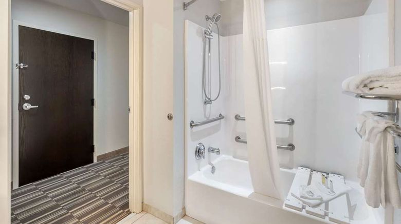 <b>Microtel Inn & Suites Brooksville Room</b>. Images powered by <a href="https://iceportal.shijigroup.com/" title="IcePortal" target="_blank">IcePortal</a>.
