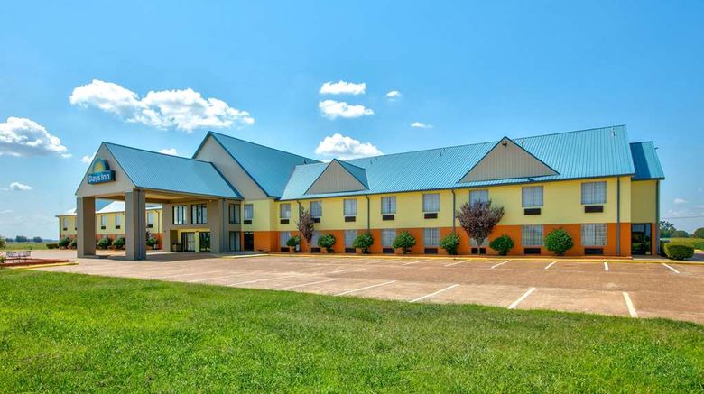 <b>Days Inn Tunica Resorts Exterior</b>. Images powered by <a href="https://iceportal.shijigroup.com/" title="IcePortal" target="_blank">IcePortal</a>.