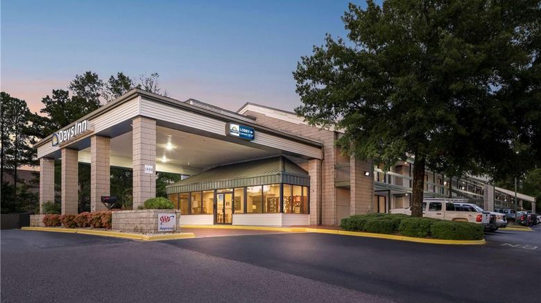 <b>Days Inn Galleria - Birmingham Exterior</b>. Images powered by <a href="https://iceportal.shijigroup.com/" title="IcePortal" target="_blank">IcePortal</a>.