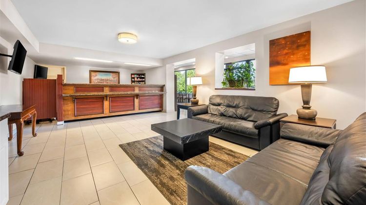Days Inn Galleria - Birmingham Lobby