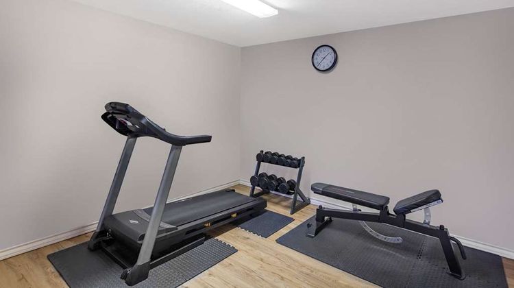 Days Inn & Suites Braunig Lake Health