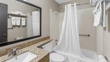 Days Inn & Suites Des Moines Airport Room
