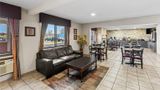 Days Inn & Suites Des Moines Airport Lobby