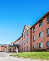 Days Inn & Suites Des Moines Airport