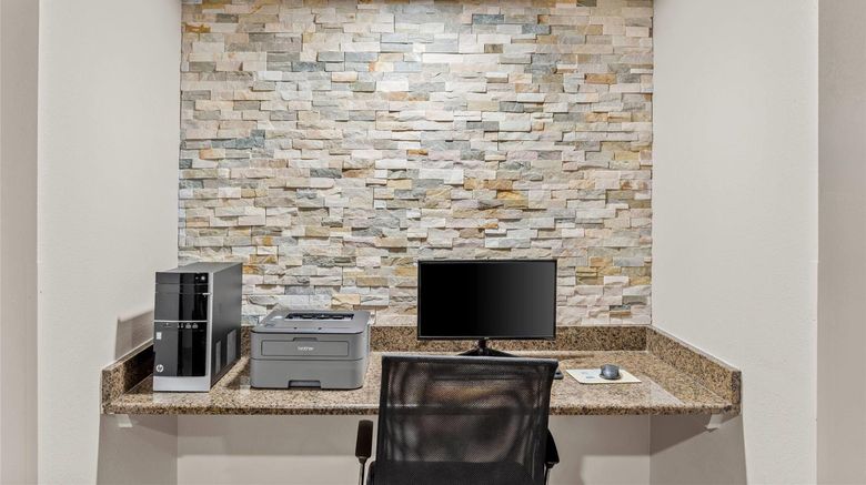 <b>Days Inn & Suites Des Moines Airport Other</b>. Images powered by <a href="https://iceportal.shijigroup.com/" title="IcePortal" target="_blank">IcePortal</a>.