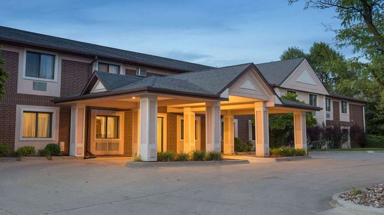 Super 8 Clive/W Des Moines Exterior