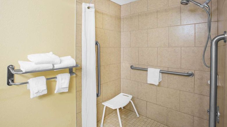 <b>Super 8 Clive/W Des Moines Room</b>. Images powered by <a href="https://iceportal.shijigroup.com/" title="IcePortal" target="_blank">IcePortal</a>.