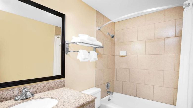 <b>Super 8 Clive/W Des Moines Room</b>. Images powered by <a href="https://iceportal.shijigroup.com/" title="IcePortal" target="_blank">IcePortal</a>.