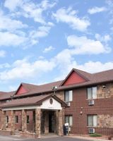 Baymont Inn & Suites Eau Claire