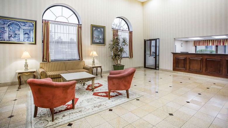 <b>Days Inn & Suites Columbia Airport Lobby</b>. Images powered by <a href="https://iceportal.shijigroup.com/" title="IcePortal" target="_blank">IcePortal</a>.