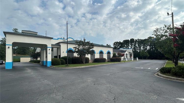 Days Inn & Suites Columbia Airport Exterior