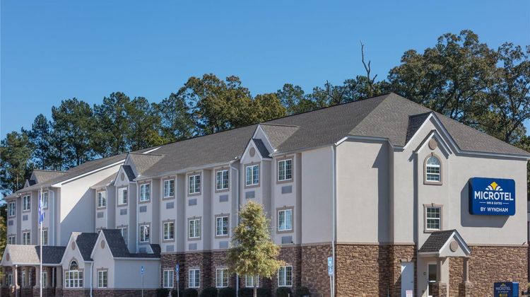 Microtel Inn & Suites by Wyndham Macon Exterior