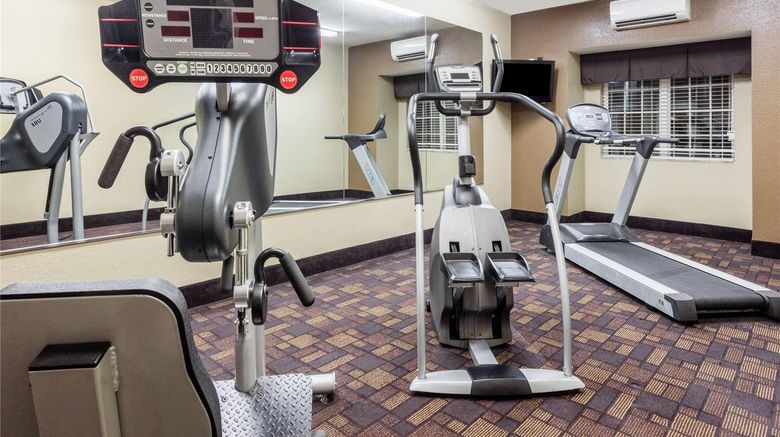 <b>Microtel Inn & Suites by Wyndham Macon Health</b>. Images powered by <a href="https://iceportal.shijigroup.com/" title="IcePortal" target="_blank">IcePortal</a>.