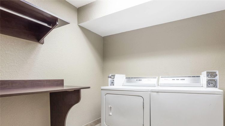 Microtel Inn & Suites by Wyndham Macon Other