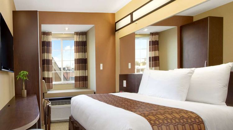Microtel Inn & Suites Shelbyville Room