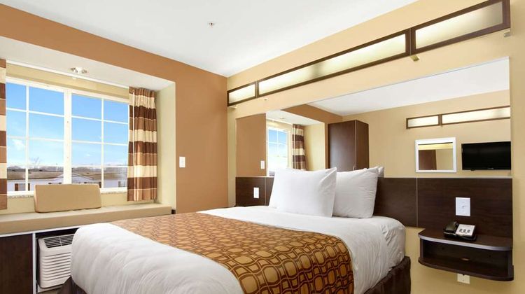 Microtel Inn & Suites Shelbyville Room