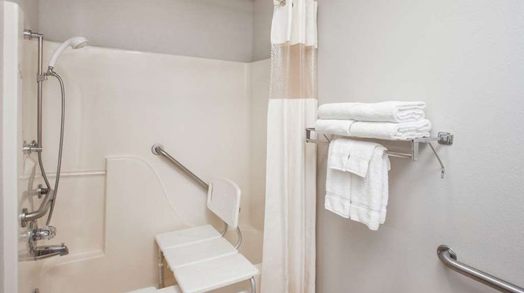 Baymont Inn & Suites Morton Room