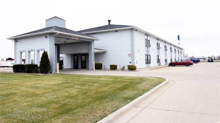 Baymont Inn & Suites Morton Exterior