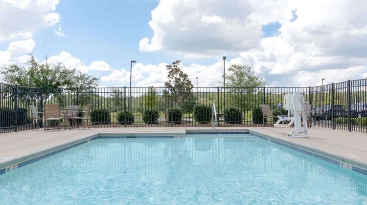 Microtel Inn & Suites by Wyndham Ozark Pool