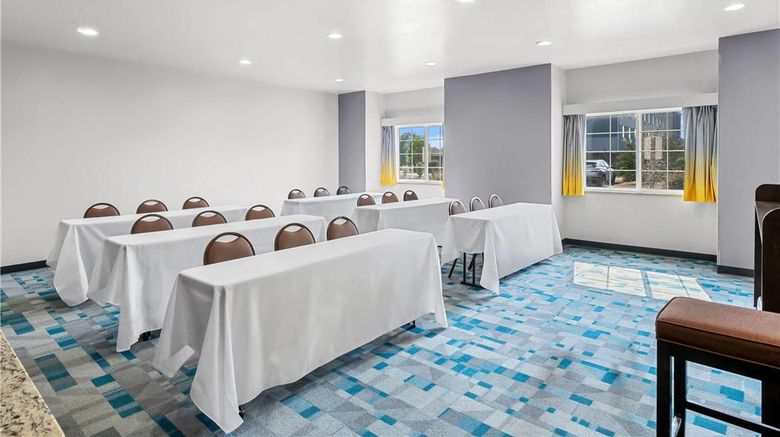 <b>Microtel Inn & Suites by Wyndham Searcy Meeting</b>. Images powered by <a href="https://iceportal.shijigroup.com/" title="IcePortal" target="_blank">IcePortal</a>.
