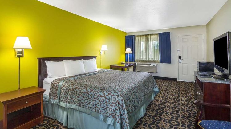 Days Inn Delta Room