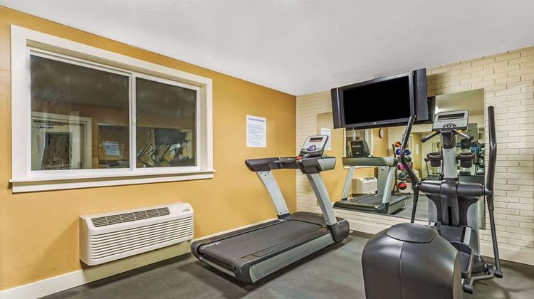 Days Inn & Suites Logan Health