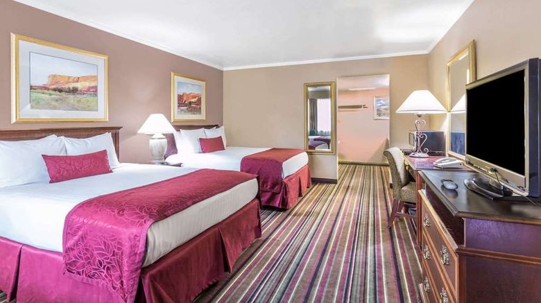 <b>Days Inn & Suites Logan Room</b>. Images powered by <a href="https://iceportal.shijigroup.com/" title="IcePortal" target="_blank">IcePortal</a>.