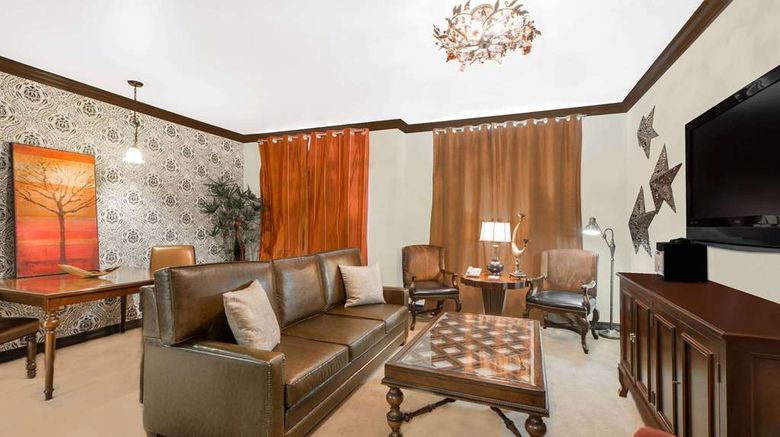 <b>Hawthorn Suites by Wyndham Lubbock Suite</b>. Images powered by <a href="https://iceportal.shijigroup.com/" title="IcePortal" target="_blank">IcePortal</a>.