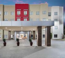 Hawthorn Suites by Wyndham Lubbock Exterior
