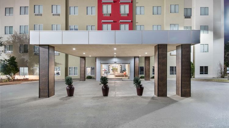 Hawthorn Suites by Wyndham Lubbock Exterior