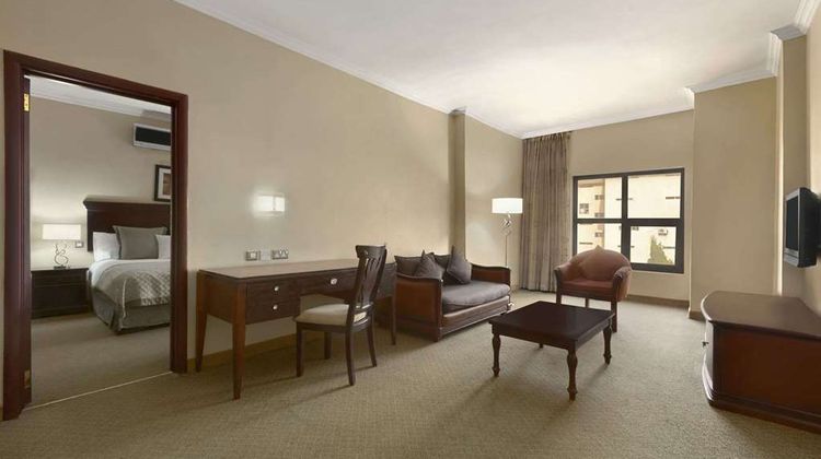Hawthorn Suites by Wyndham Abuja Suite
