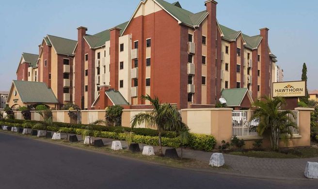 Hawthorn Suites by Wyndham Abuja Exterior