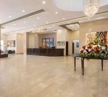 Hawthorn Suites by Wyndham Abuja Lobby