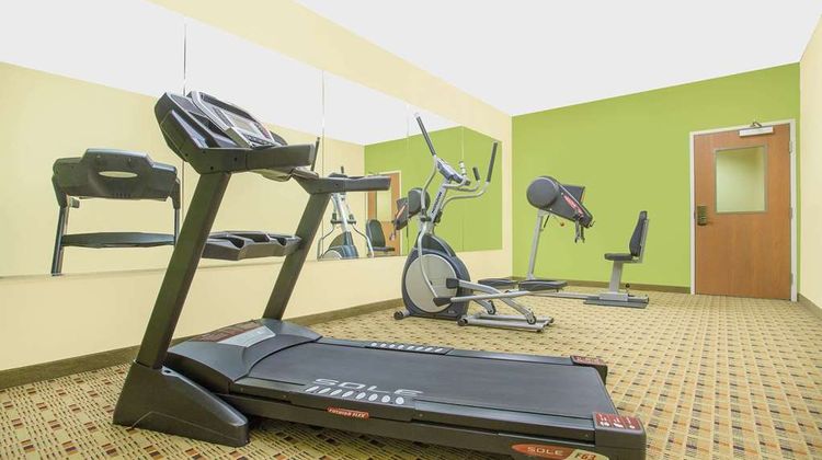 Microtel Inn & Suites Tuscumbia Health