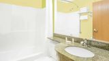 Microtel Inn & Suites Tuscumbia Room