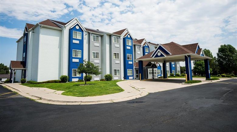 <b>Microtel Inn & Stes by Wyndham Cheyenne Exterior</b>. Images powered by <a href="https://iceportal.shijigroup.com/" title="IcePortal" target="_blank">IcePortal</a>.