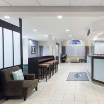 Microtel Inn & Suites Airport